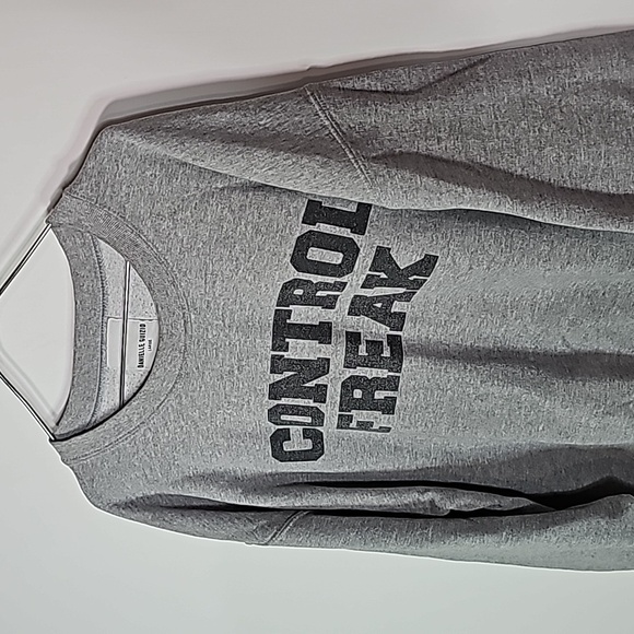 Danielle Guizio large gray control freak sweater - Picture 2 of 6